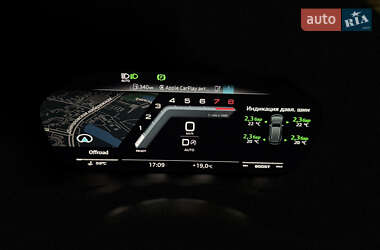 Седан Audi A4 2023 в Киеве
