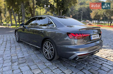 Седан Audi A4 2023 в Киеве