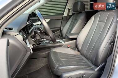 Седан Audi A4 2015 в 