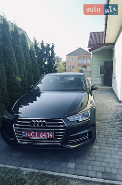 Седан Audi A4 2017 в Самборе