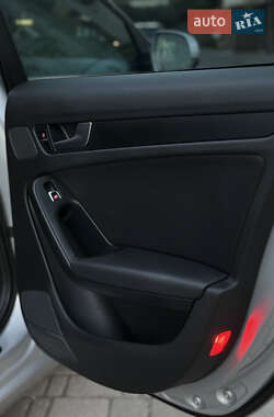 Седан Audi A4 2013 в 