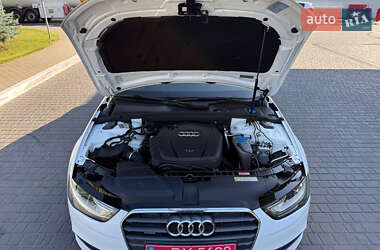 Седан Audi A4 2014 в 