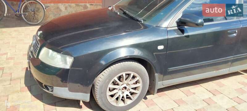Седан Audi A4 2004 в Харькове