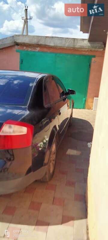 Седан Audi A4 2004 в Харькове