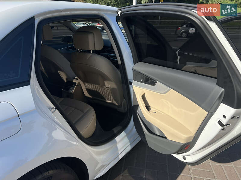 Седан Audi A4 2018 в Киеве фото 16 Седан Audi A4 2018 в Киеве