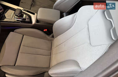 Седан Audi A4 2023 в Киеве