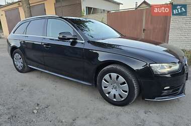 Универсал Audi A4 2014 в Днепре