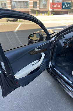 Седан Audi A4 2017 в 