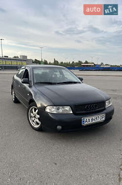 Седан Audi A4 2000 в Харкові