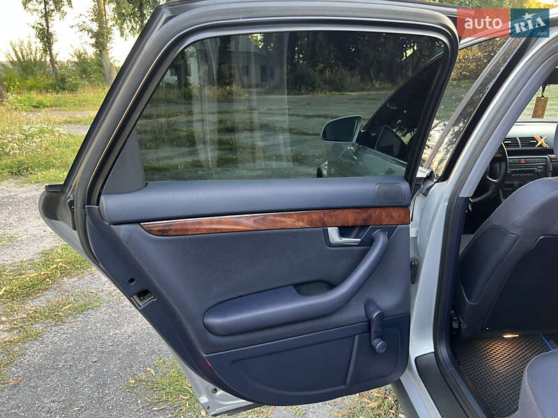 Седан Audi A4 2003 в Жмеринке