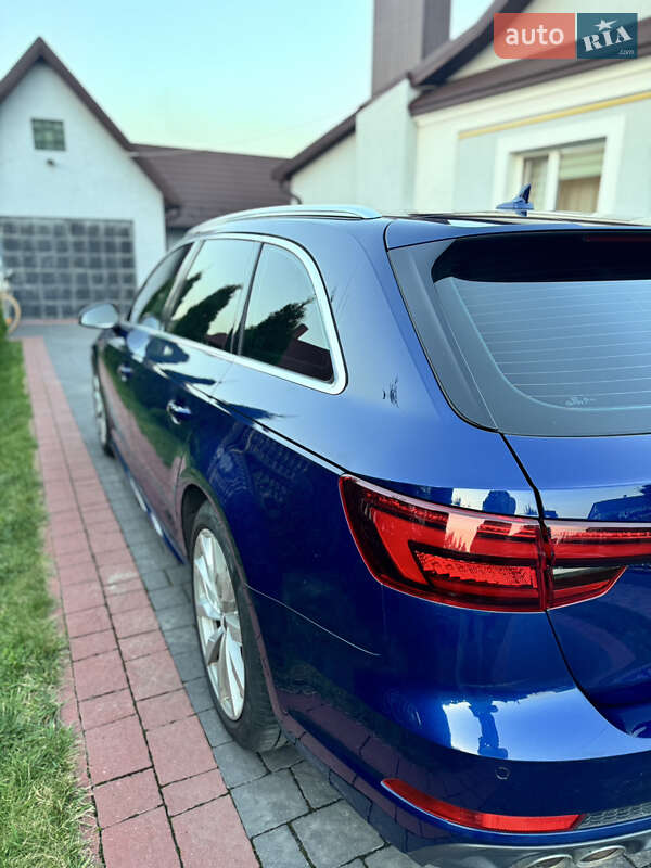 Универсал Audi A4 2018 в Киеве