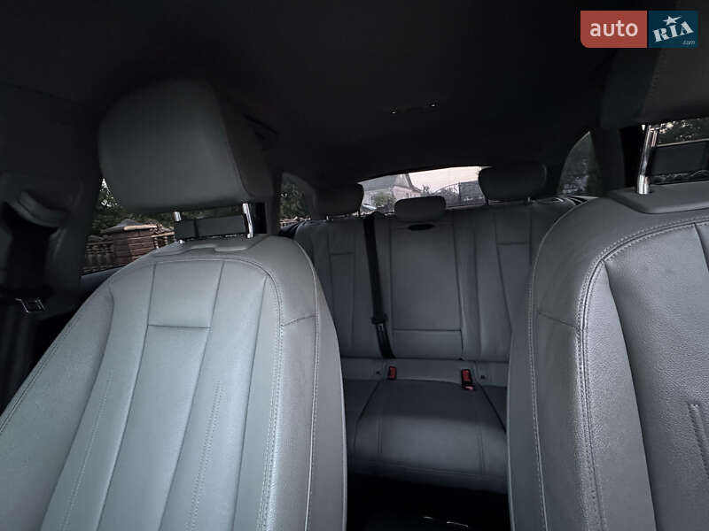 Универсал Audi A4 2018 в Киеве