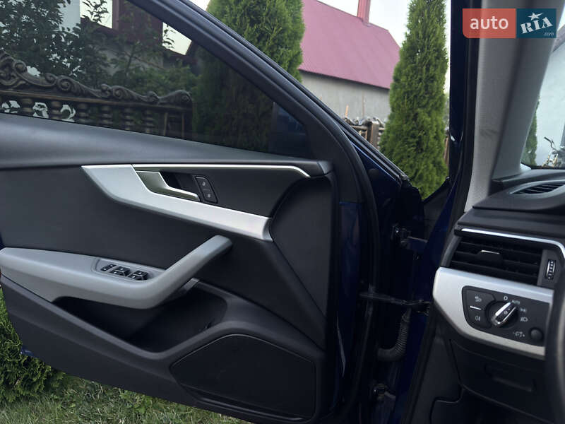 Универсал Audi A4 2018 в Киеве