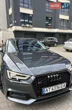 Седан Audi A4 2017 в Ивано-Франковске