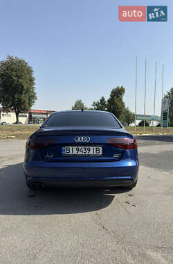 Седан Audi A4 2013 в 