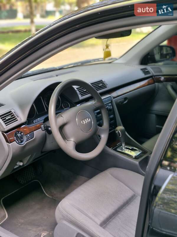 Седан Audi A4 2001 в Конотопі