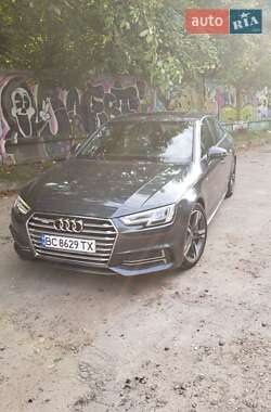 Седан Audi A4 2016 в 