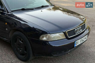 Седан Audi A4 1997 в 