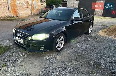 Седан Audi A4 2010 в Казатине