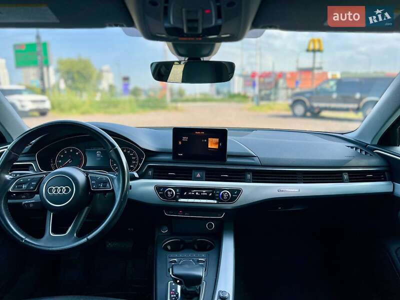 Седан Audi A4 2016 в Києві
