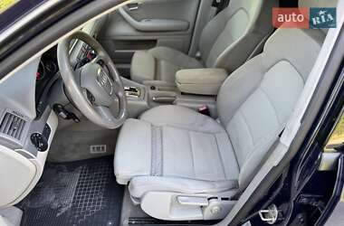 Седан Audi A4 2006 в 