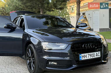 Седан Audi A4 2014 в 