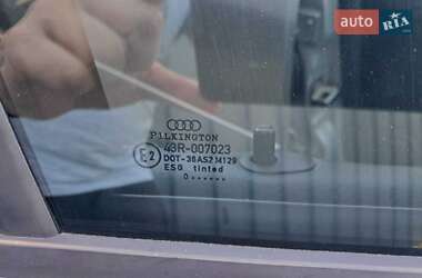 Седан Audi A4 2000 в 