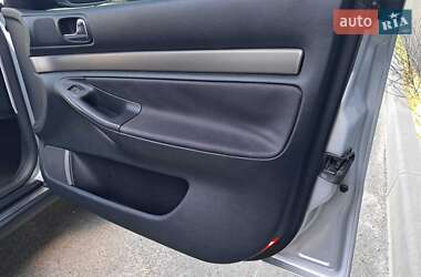 Седан Audi A4 2000 в 