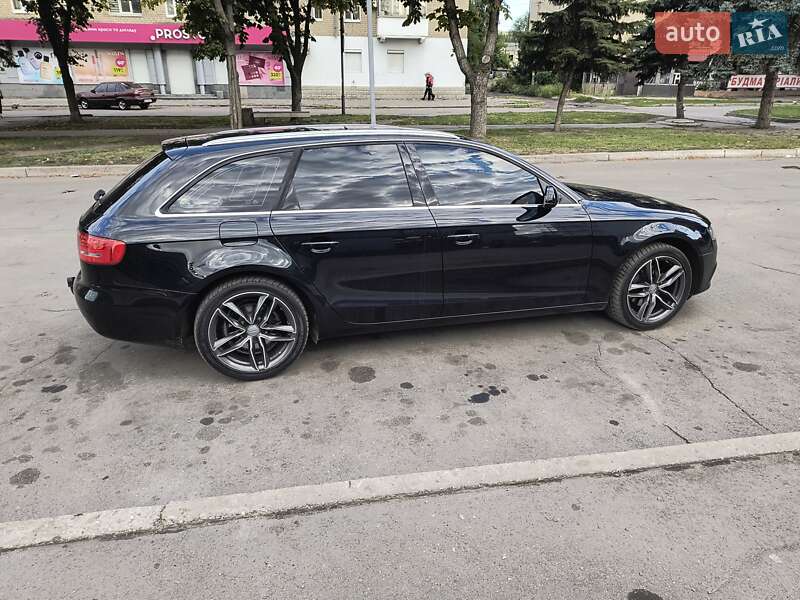 Универсал Audi A4 2009 в Днепре