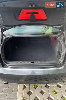 Седан Audi A4 2006 в 