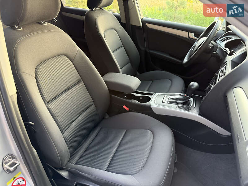 Универсал Audi A4 2011 в Киеве