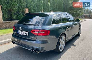 Універсал Audi A4 2009 в 