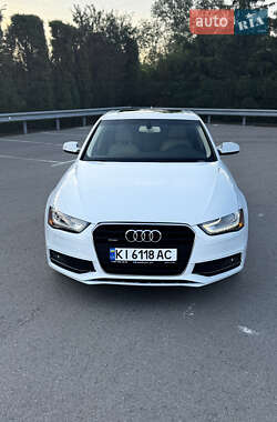 Седан Audi A4 2014 в 