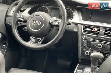 Седан Audi A4 2012 в 