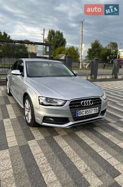 Седан Audi A4 2014 в Львове