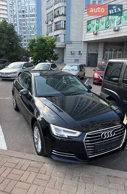 Седан Audi A4 2015 в Києві
