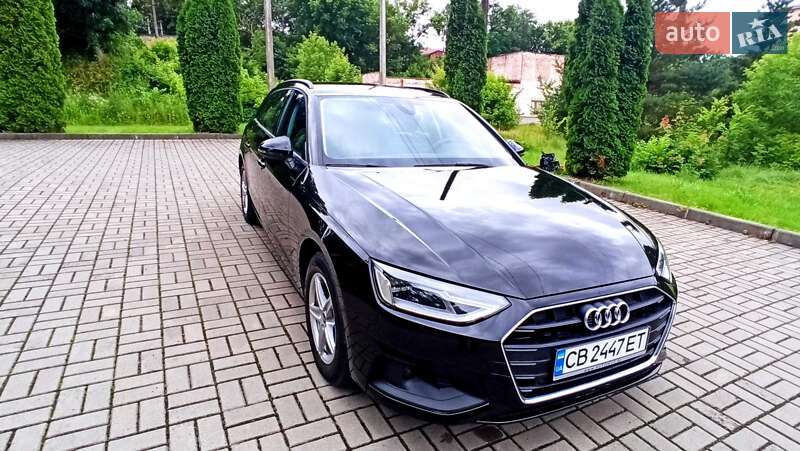 Универсал Audi A4 2020 в 