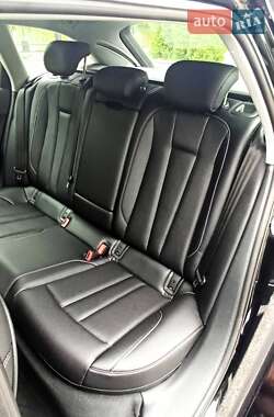 Универсал Audi A4 2020 в 