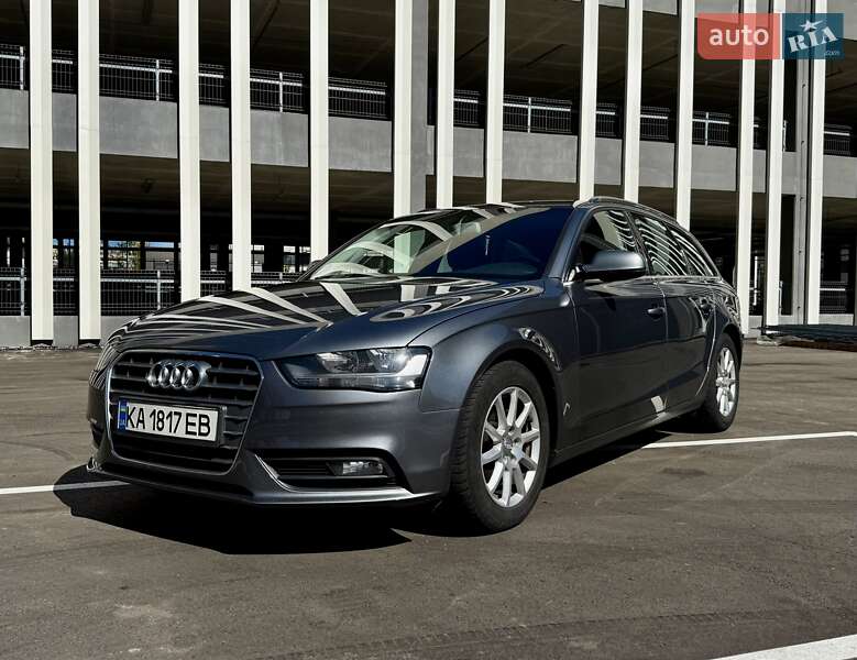 Универсал Audi A4 2013 в 