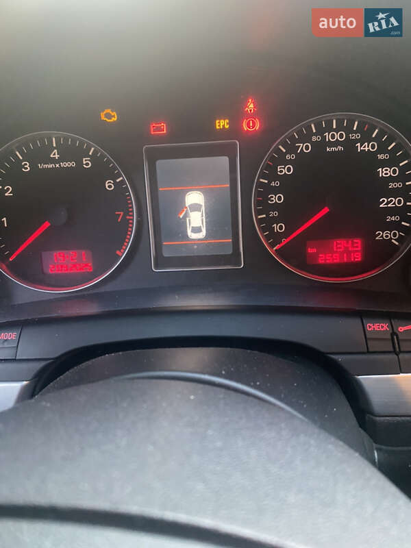 Универсал Audi A4 2004 в Ровно
