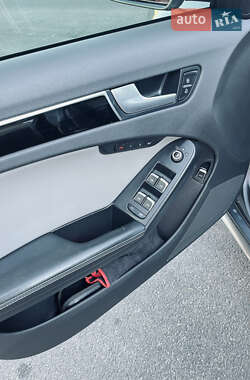 Седан Audi A4 2014 в Виннице