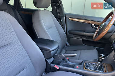 Седан Audi A4 2006 в 