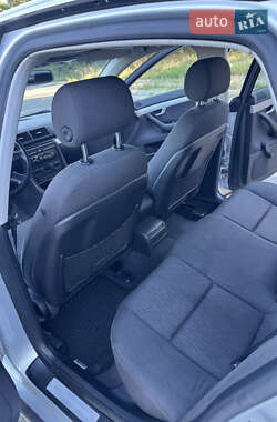 Седан Audi A4 2006 в 
