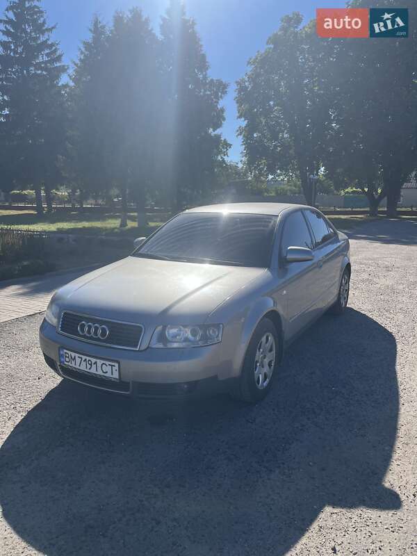 Седан Audi A4 2001 в Путивле