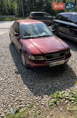 Седан Audi A4 1999 в Львові