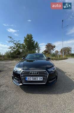 Седан Audi A4 2017 в 
