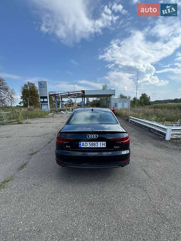 Седан Audi A4 2017 в Виноградове