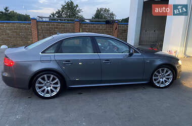 Седан Audi A4 2012 в 