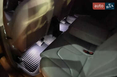 Седан Audi A4 2012 в 