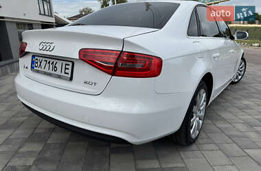 Седан Audi A4 2012 в Остроге